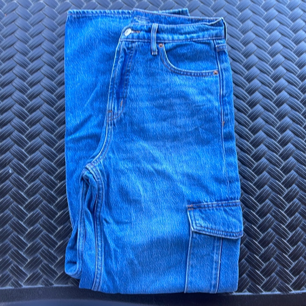 Old navy extra high rise sky hi wide leg jeans size 6